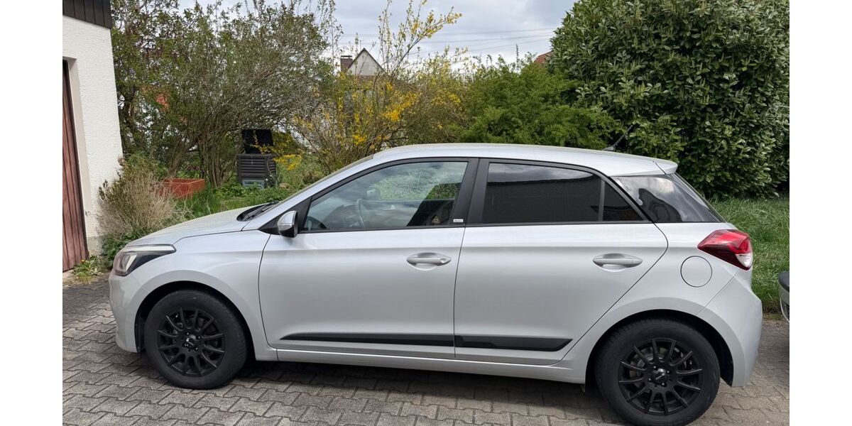 Hyundai i20 108.000 km 9.500 &euro; Friedberg 86316