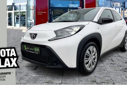 Toyota Aygo (X) 12.015 km 12.850 &euro; Dresden 01139