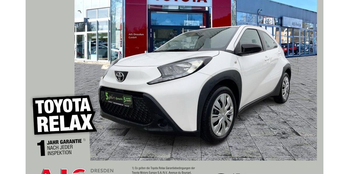 Toyota Aygo (X) 12.015 km 13.260 &euro; Dresden 01139