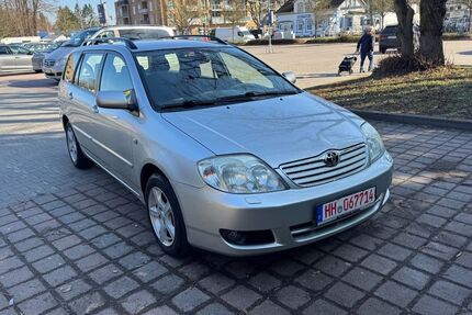 Toyota Corolla 168.000 km 4.499 &euro; Hamburg 22045