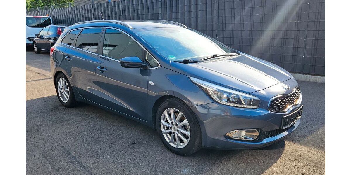 Kia ceed Sportswagon 160.000 km 5.650 &euro; Schömberg 72355