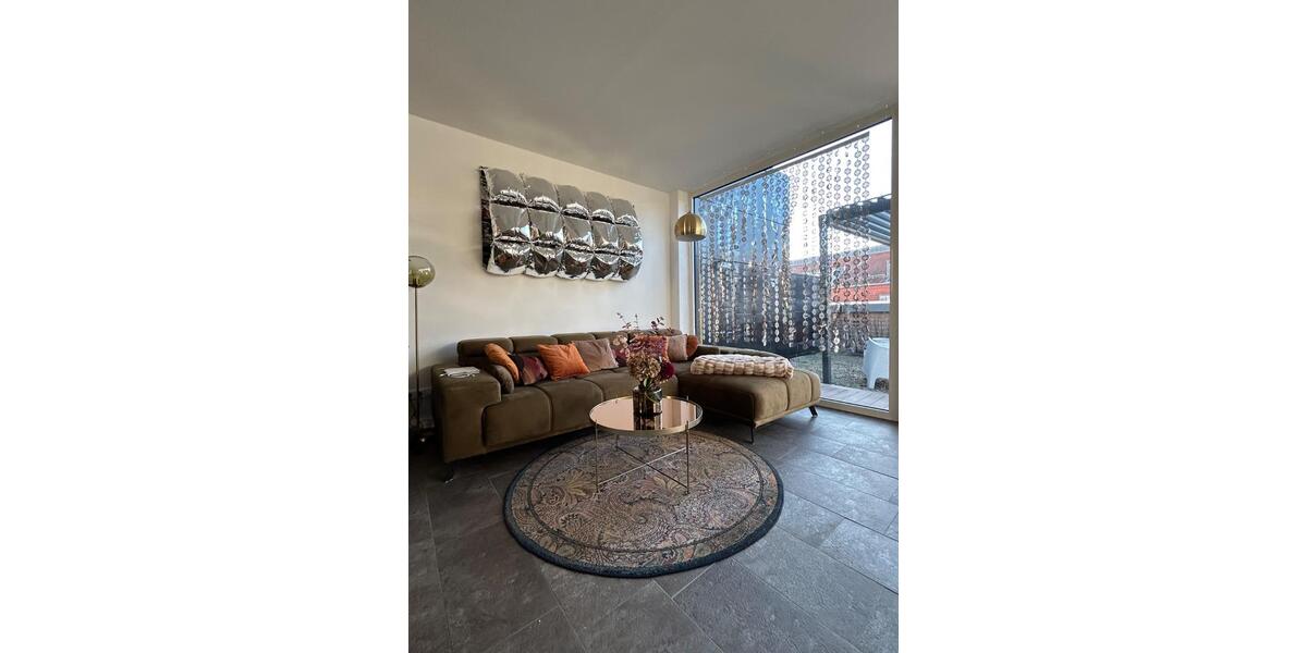 Einfamilienhaus Leipzig - 2 Zimmer, 110 m&sup2;, 1.505&euro; | Angebot:25403941