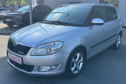 Skoda Fabia 245.000 km 1.695 &euro; Boppard 56154