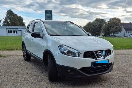 Nissan Qashqai 235.000 km 6.900 &euro; Karlsdorf-Neuthard 76689