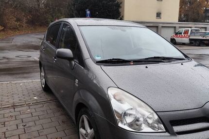 Toyota Corolla Verso 317.000 km 2.100 &euro; donaueschingen 78166