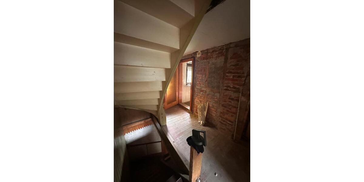 Einfamilienhaus Neustadt bei Coburg - 6 Zimmer, 190 m&sup2;, 32.000&euro; | Angebot:26830247