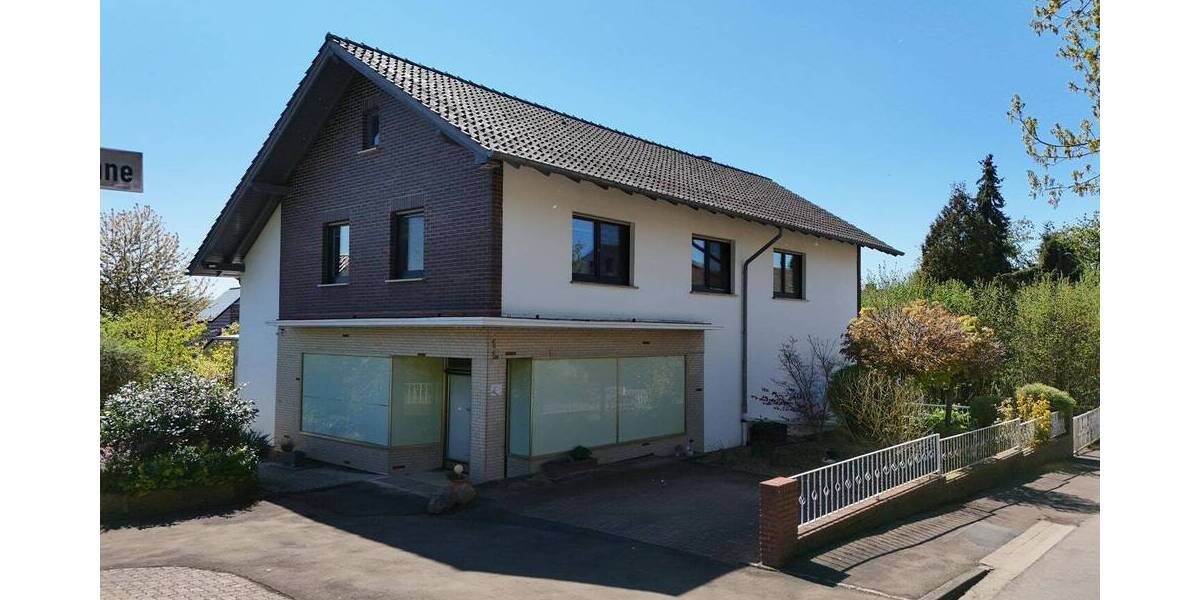 Mehrfamilienhaus, Wohnhaus Porta Westfalica Veltheim - 4 Zimmer, 210 m&sup2;, 200.000&euro; | Angebot:26345553