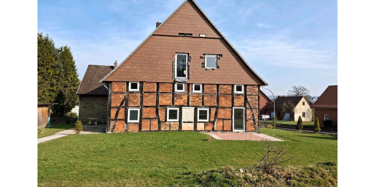 Einfamilienhaus Extertal - 5 Zimmer, 200 m&sup2;, 600&euro; | Angebot:26591878