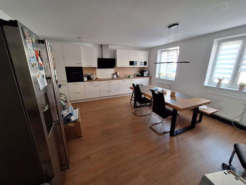 Wohnung zum Mieten in Forchheim 1.170 € 125 m² 5 zimmer