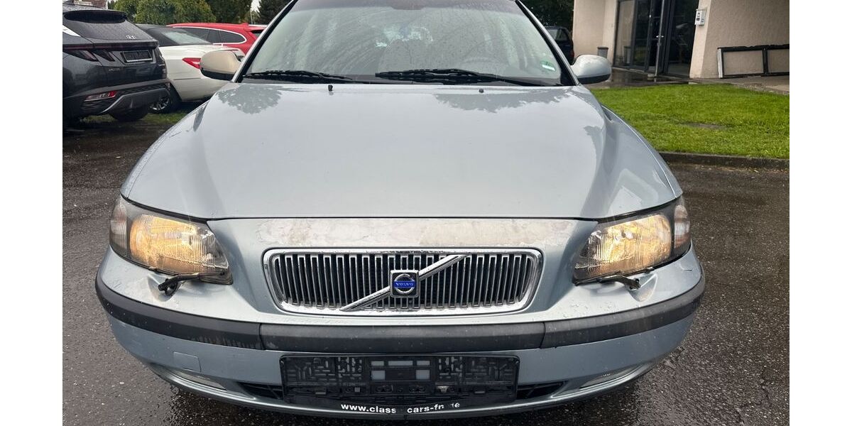 Volvo V70 255.000 km 1.990 &euro; Meckenbeuren 88074