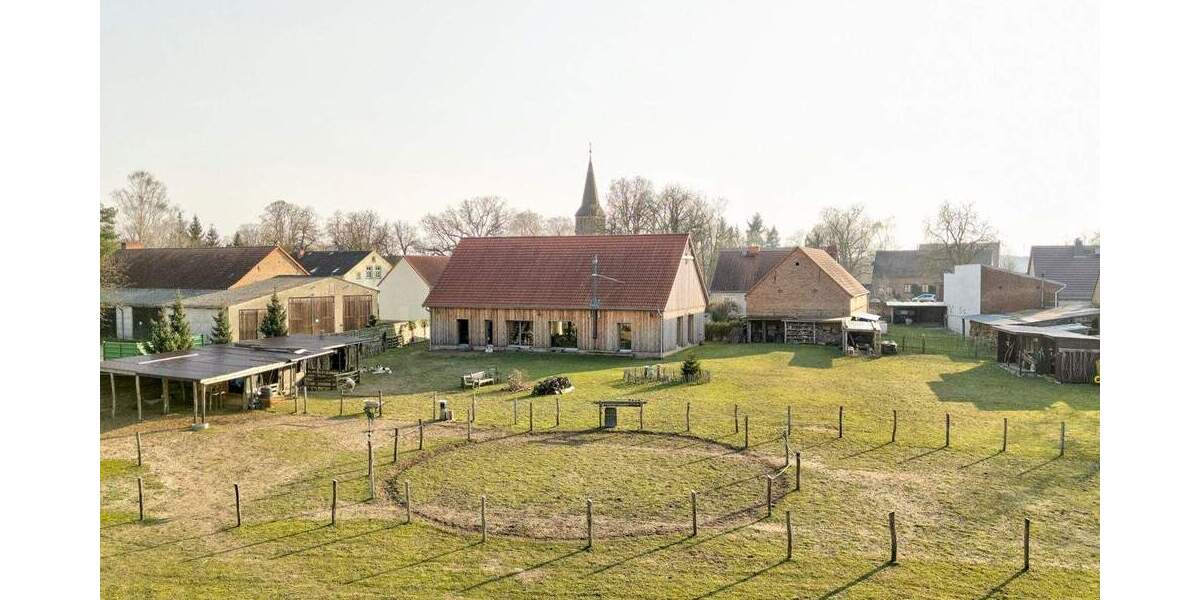 Bauernhaus, Landhaus Neuruppin - 6 Zimmer, 245 m&sup2;, 649.000&euro; | Angebot:25431903