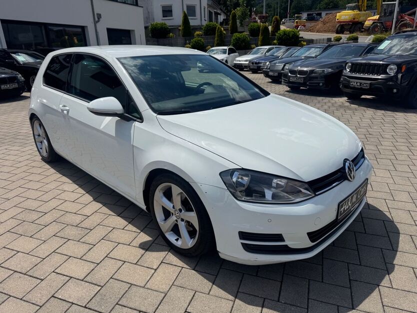 VW Golf 235.000 km 4.999 € Weilbach 63937