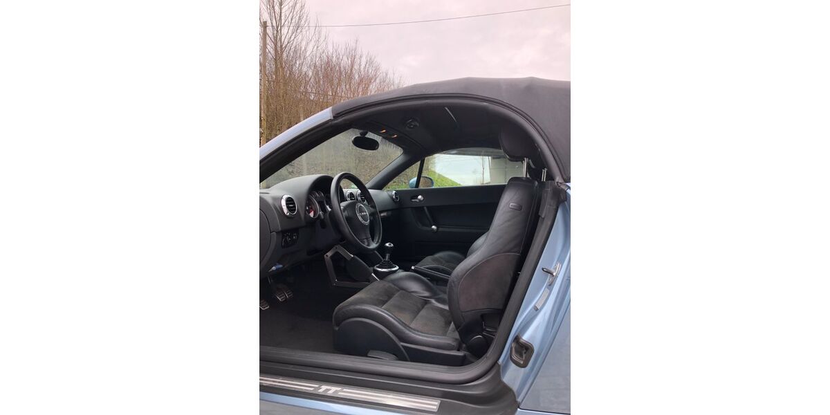 Audi TT 76.500 km 18.699 &euro; Würzburg 97070