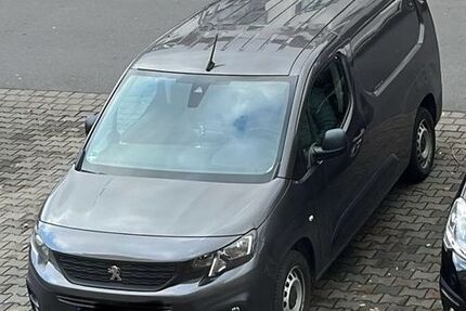 Peugeot Partner 180.000 km 10.900 &euro; Heusenstamm 63150