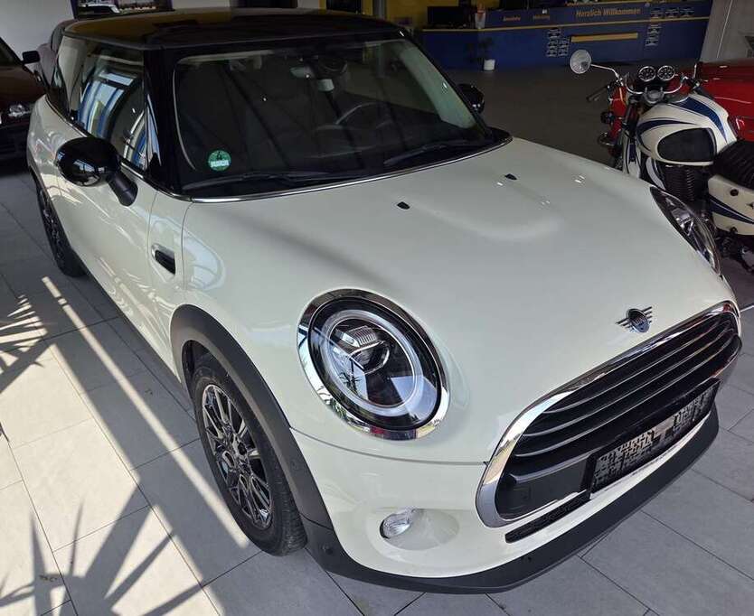 Mini Cooper 72.000 km 16.300 € Mellingen 99441