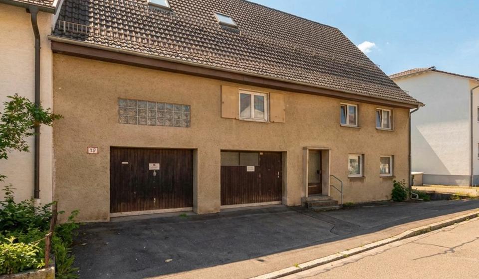Einfamilienhaus Trossingen - 8 Zimmer, 146 m&sup2;, 295.000&euro; | Angebot:26889292