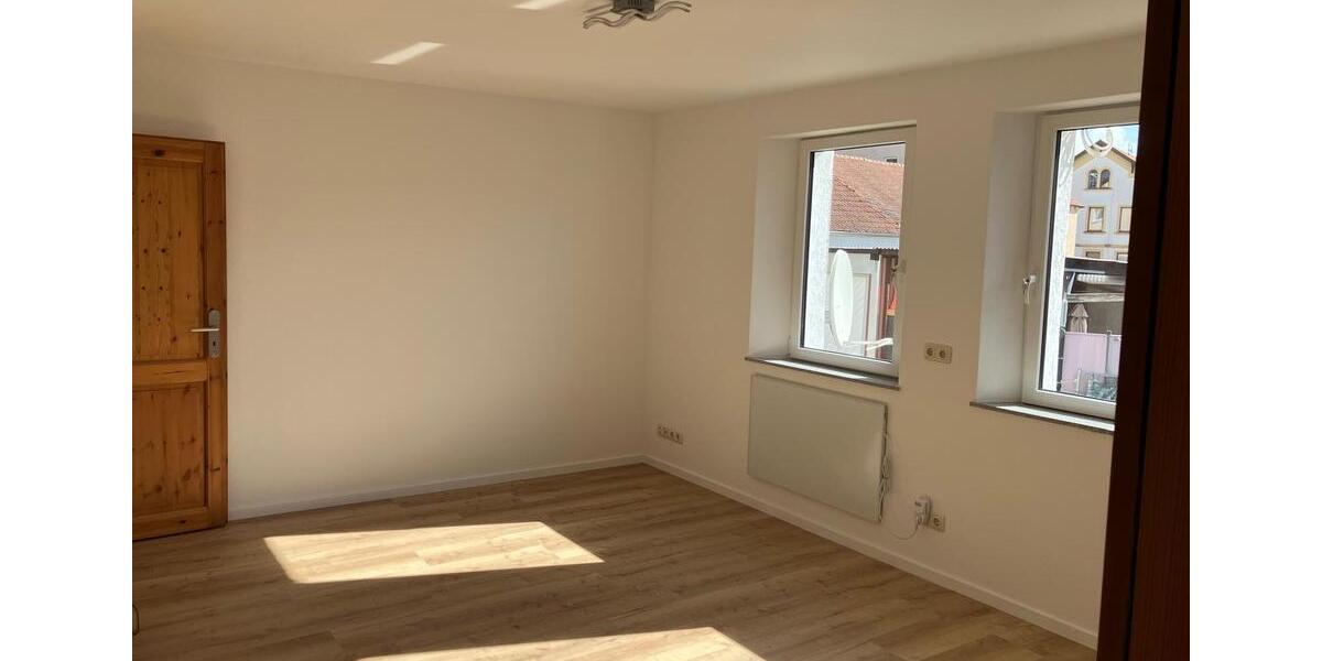 Erdgeschoßwohnung Lichtenfels - 2 Zimmer, 52 m&sup2;, 400&euro; | Angebot:26321365
