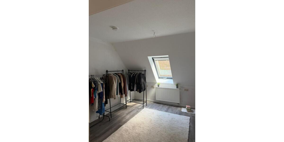 Etagenwohnung Uder - 4 Zimmer, 90 m&sup2;, 567&euro; | Angebot:26397565