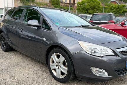 Opel Astra 229.000 km 2.400 &euro; Wertheim am Main 97877