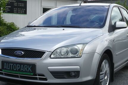 Ford Focus 80.700 km 4.490 € Dresden 01237
