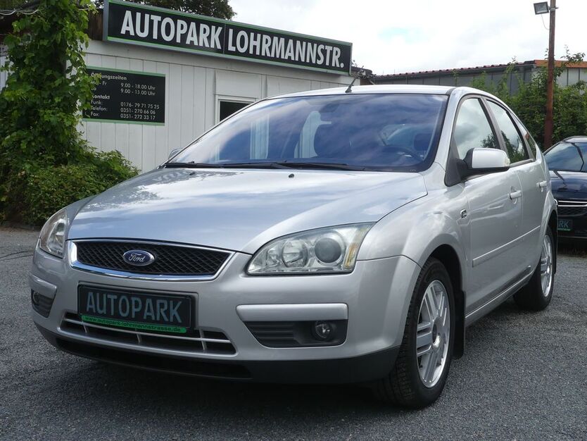 Ford Focus 80.700 km 4.490 € Dresden 01237