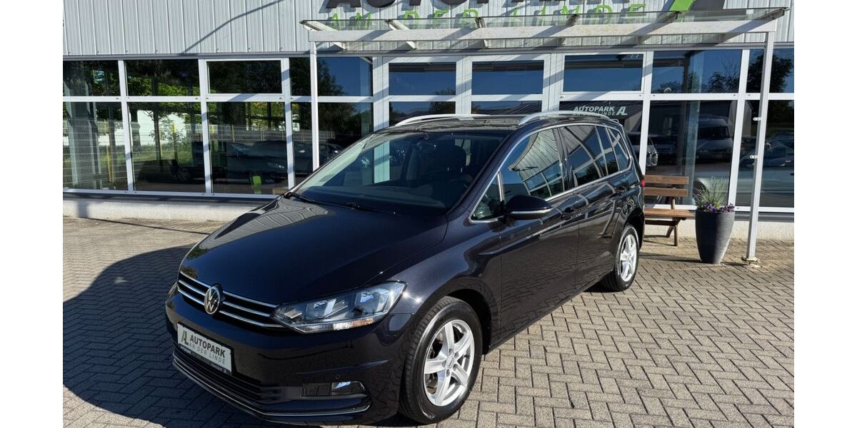 VW Touran 107.500 km 21.390 &euro; Saalburg-Ebersdorf 07929