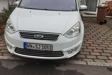 Ford Galaxy 172.200 km 10.000 € Fellbach 70736