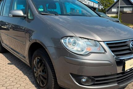 VW Touran 176.000 km 3.990 &euro; Bruchmühlbach-Miesau 66892