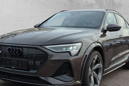 Audi e-tron 43.500 km 61.990 &euro; Weimar 99423