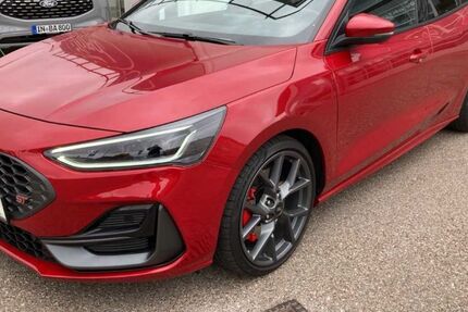 Ford Focus 43.500 km 31.450 &euro; Ingolstadt 85055