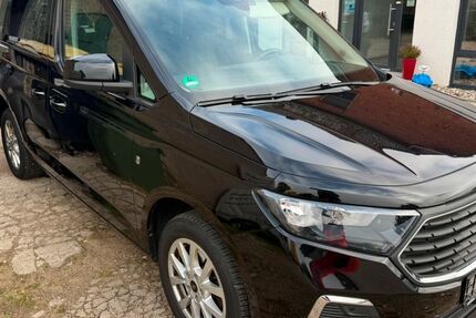 Ford Tourneo Connect 56.320 km 22.950 € Bösdorf 24306