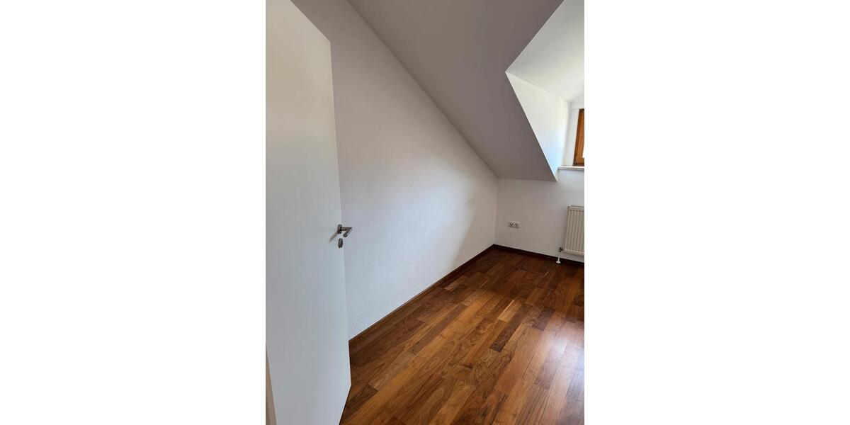 Etagenwohnung Salzweg - 3 Zimmer, 80 m&sup2;, 720&euro; | Angebot:26214615