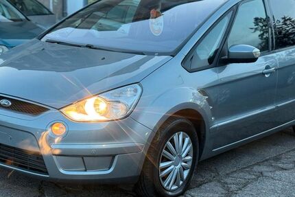 Ford S-Max 265.000 km 3.490 &euro; Euskirchen 53881
