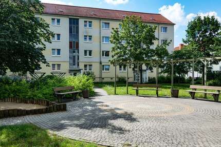 Wohnung Stadtilm - 2 Zimmer, 51 m&sup2;, 314&euro; | Angebot:26399506