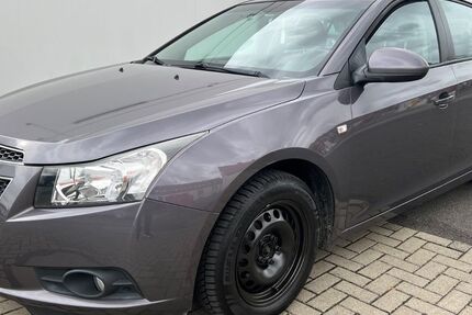 Chevrolet Cruze 95.000 km 5.300 € Göttingen 37079