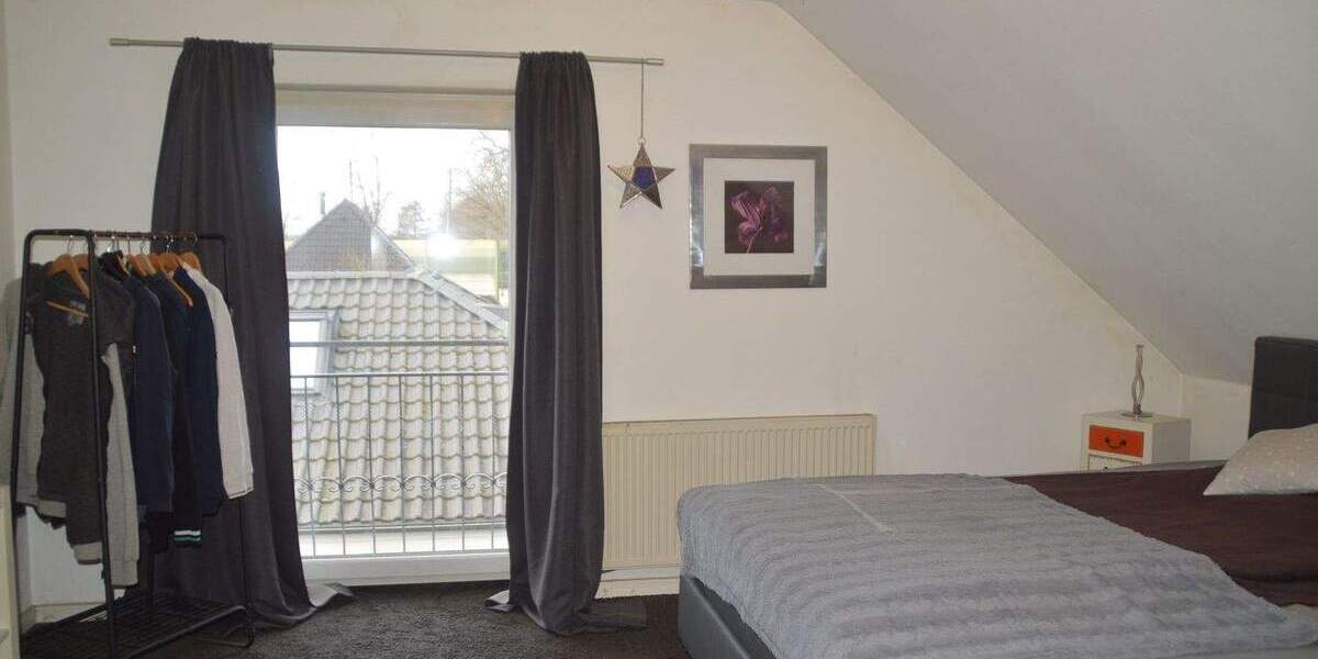 BJ 1993 - Modernisierte Doppelhaushälfte in Isernhagen-HB erwartet Sie ! 5 zimmer