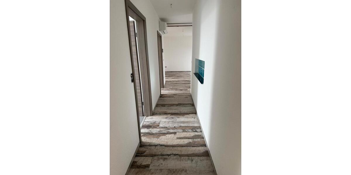 Dachgeschoßwohnung Allstedt - 4 Zimmer, 79 m&sup2;, 540&euro; | Angebot:26016512