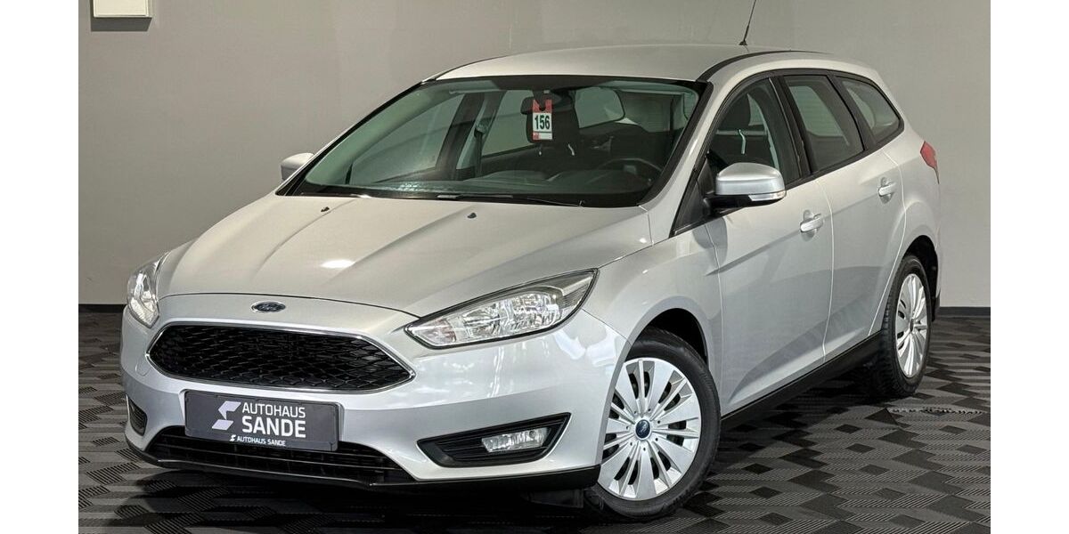 Ford Focus 113.000 km 8.999 &euro; Sande 26452
