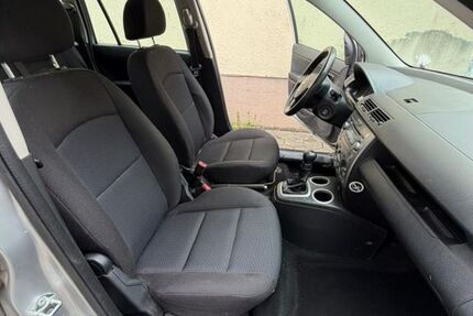 Mazda 2 181.300 km 1.290 &euro; Dachau 85221