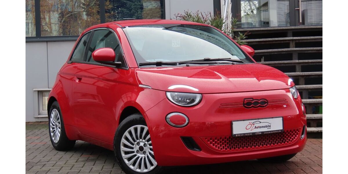 Fiat 500e 11.213 km 16.900 &euro; Neuss 41469