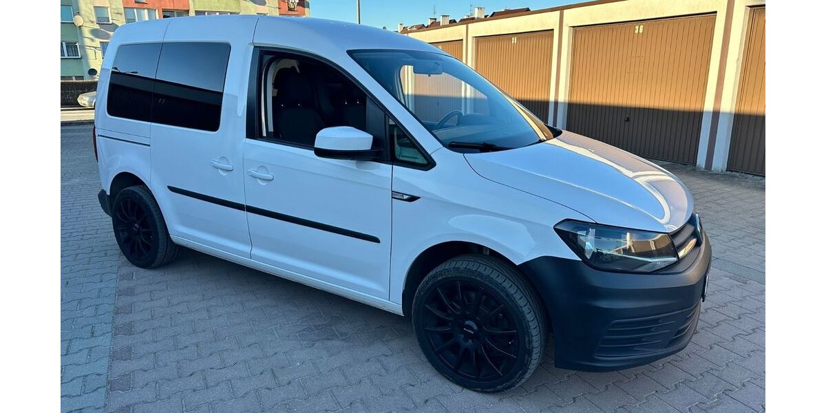 VW Caddy 250.000 km 9.800 &euro; Gôrlitz 02826