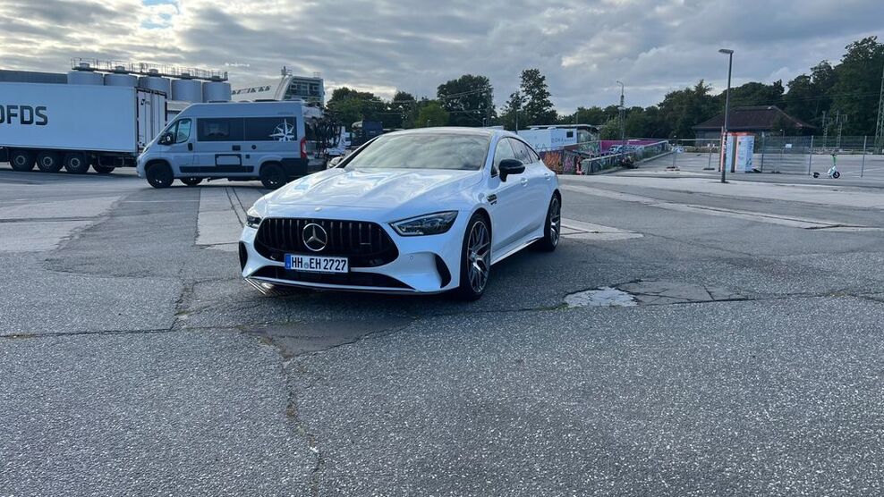 Mercedes-Benz AMG GT 19.890 km 109.990 € Hamburg 22111