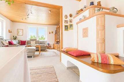 Haus Burgthann - 9 Zimmer, 250 m&sup2;, 699.000&euro; | Angebot:26355469