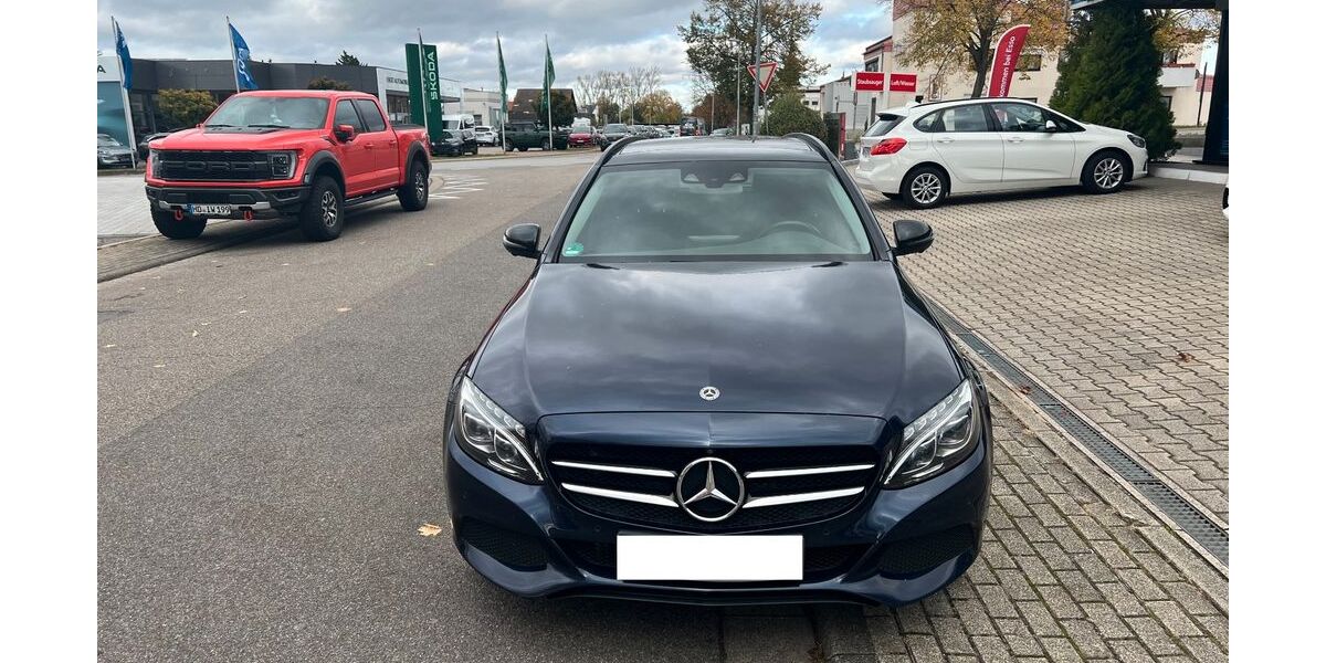 Mercedes-Benz C 250 123.500 km 18.999 &euro; Sandhausen 69207