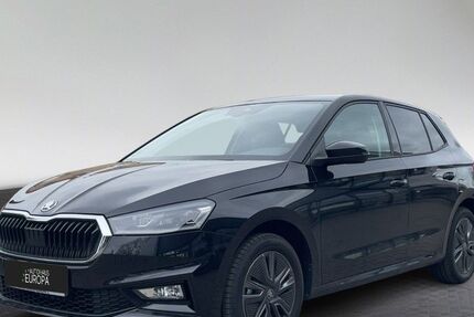 Skoda Fabia 1.999 km 23.690 &euro; Berlin 10365