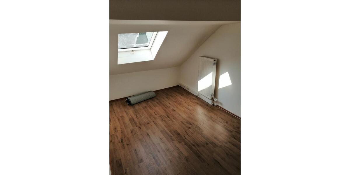 Einfamilienhaus Furth im Wald - 4 Zimmer, 105 m&sup2;, 1.100&euro; | Angebot:26599247