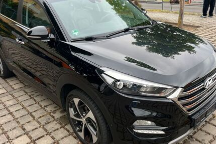 Hyundai TUCSON 99.000 km 18.999 &euro; Dresden 01139