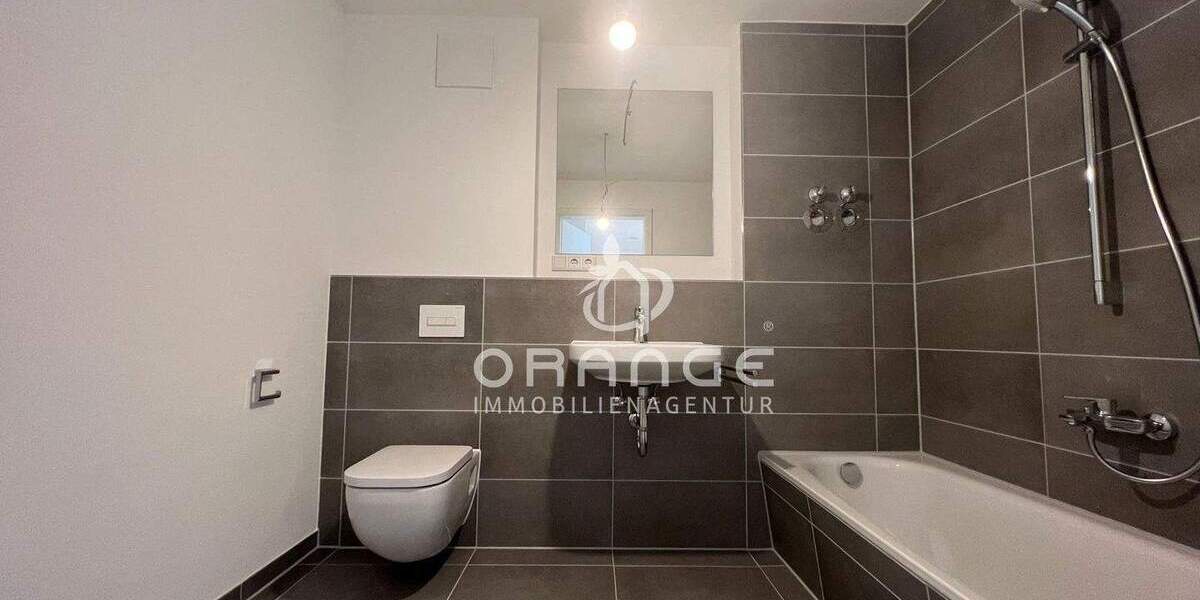 Etagenwohnung Burglengenfeld Augustenhof - 3 Zimmer, 81 m&sup2;, 866&euro; | Angebot:24790693