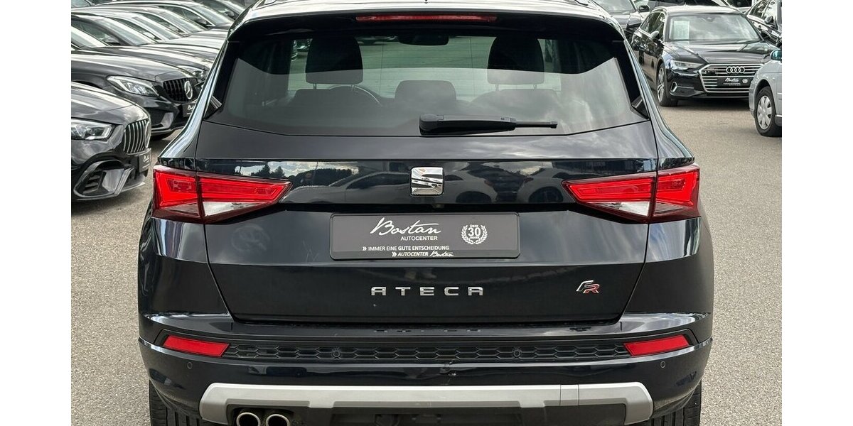 Seat Ateca FR KAMERA/NAVI/CARPLAY/KEYLESS/SHZ/AHK/DSG 113.916 km 16.900 &euro; Villingen-Schwenningen 78054