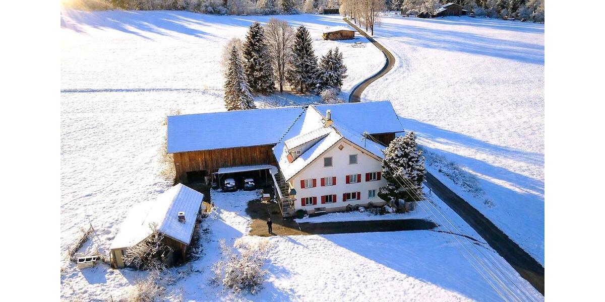 Bauernhaus, Landhaus Marktoberdorf - 8 Zimmer, 312 m&sup2;, 990.000&euro; | Angebot:27109012
